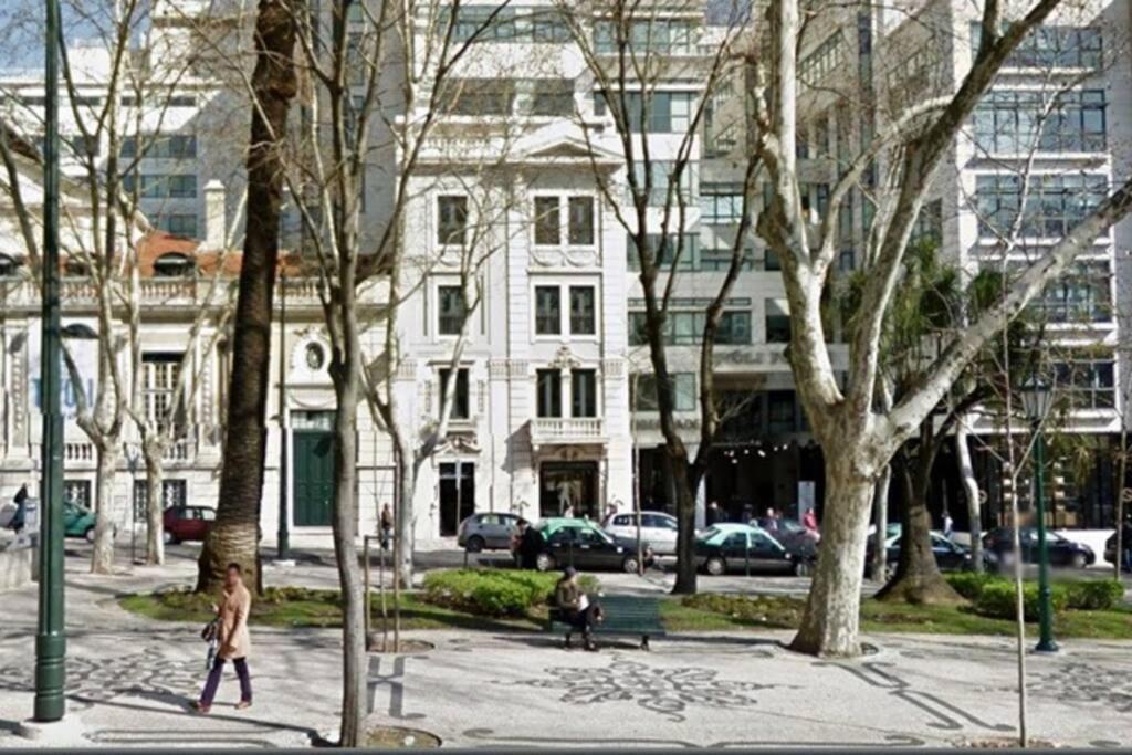 Av. Da Liberdade Comfortable Apt With Balcony Lisboa Kültér fotó